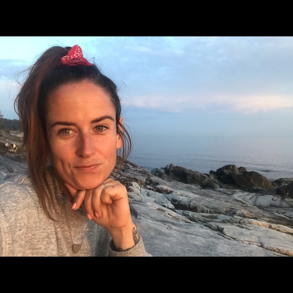 Meet your Posher, Kaitlin - Picture 1 of 1